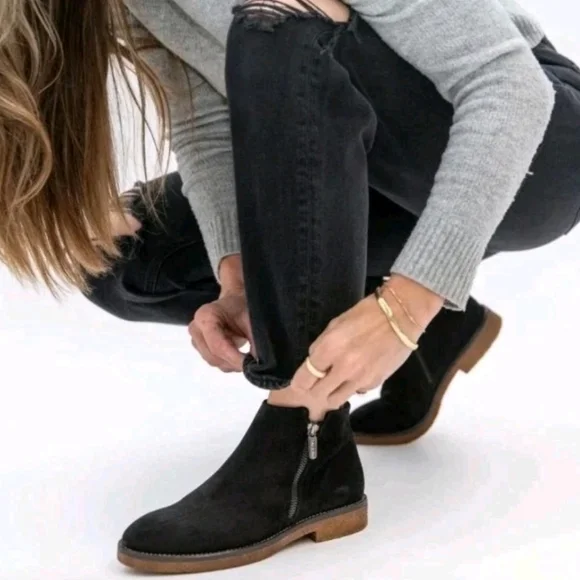 Italeau Foliana Waterproof Handmade Leather Suede Ankle Boots Size 38.5 US 8 - Picture 1 of 16